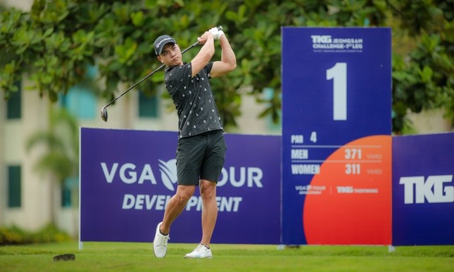 Trần Lê Duy Nhất lần đầu tiên tham dự BRG Open Golf Championship Danang - Ảnh 1.