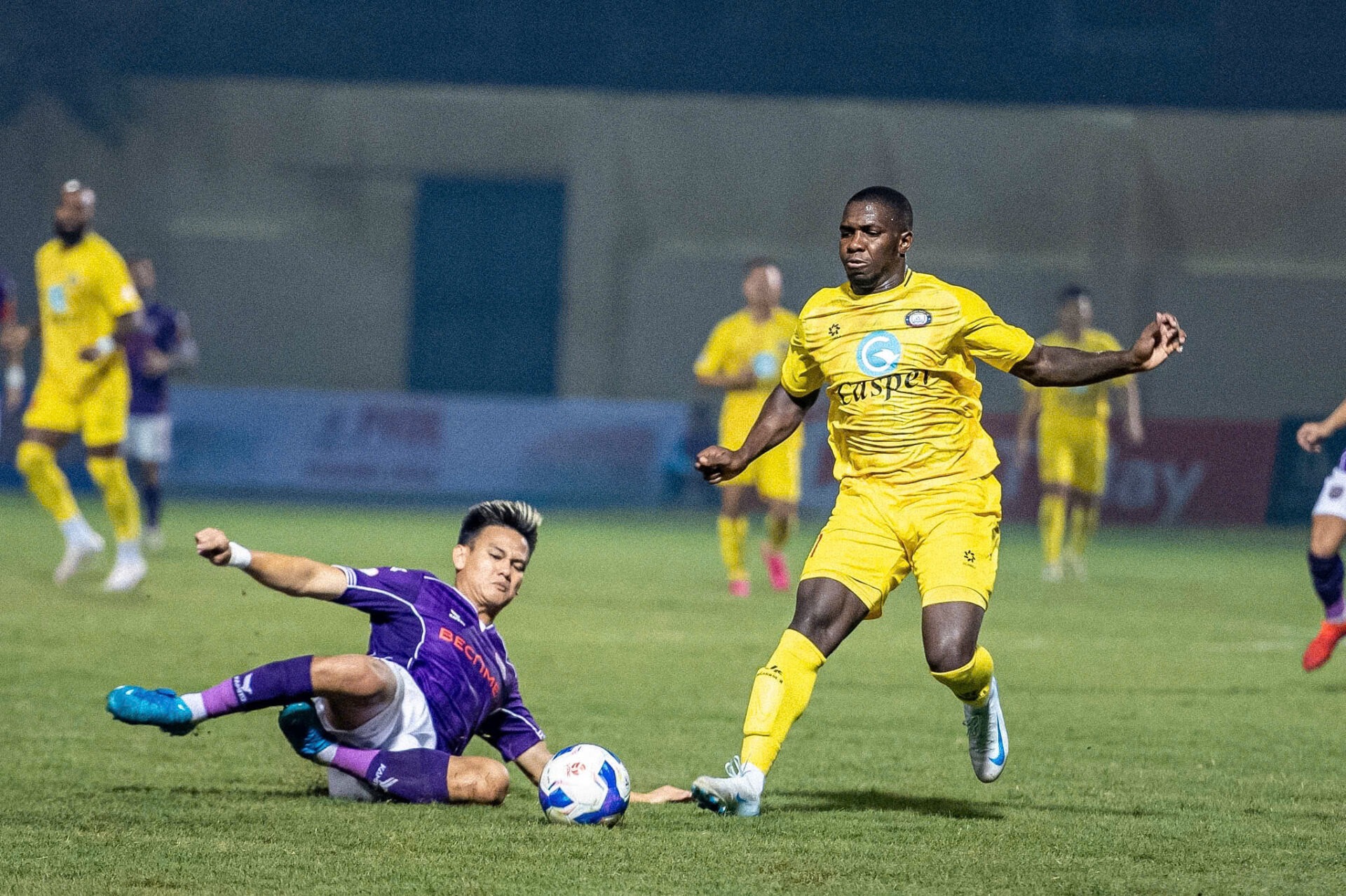 Nhận định bóng đá V-League hôm nay 20/9: CAHN vs Thanh Hóa, HAGL vs SLNA - Ảnh 2.