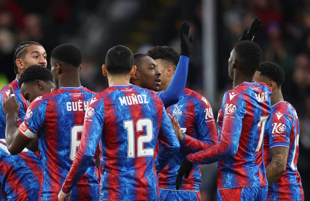 Crystal Palace sẽ đánh bại Leicester trên sân khách?