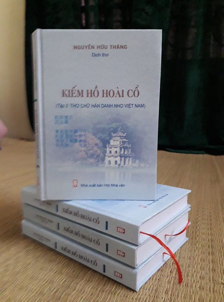 Dịch giả Nguyễn Hữu Thăng - một lòng với &quot;kho báu&quot; thi ca chữ Hán - Ảnh 3.