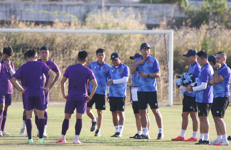 Đội hình lý tưởng U22 Việt Nam dự SEA Games 33 toàn cầu thủ V-League - Ảnh 1.