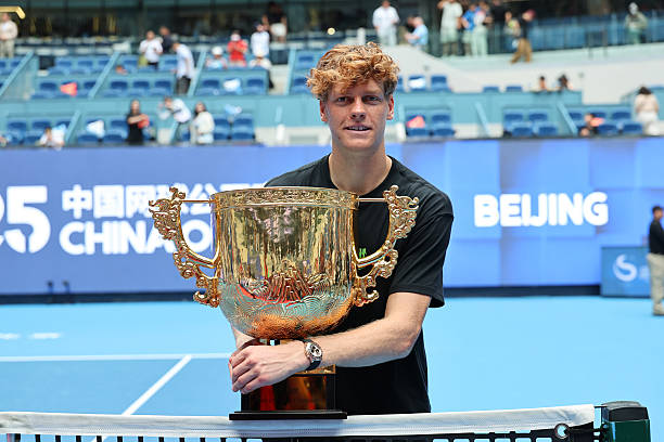 Jannik Sinner vô địch China Open 2025