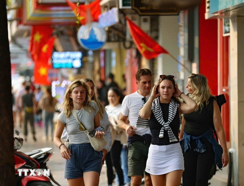 Việt Nam - điểm đến hấp dẫn du khách Pháp mùa Hè 2025 - Ảnh 1. Việt Nam - điểm đến hấp dẫn du khách Pháp mùa Hè 2025 - Ảnh 1.