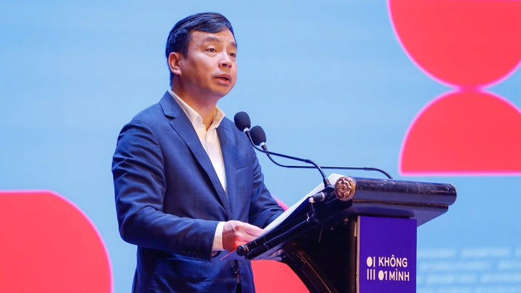 Khởi động chiến dịch &quot;Không một mình&quot; bảo vệ trẻ em trên không gian mạng - Ảnh 1.