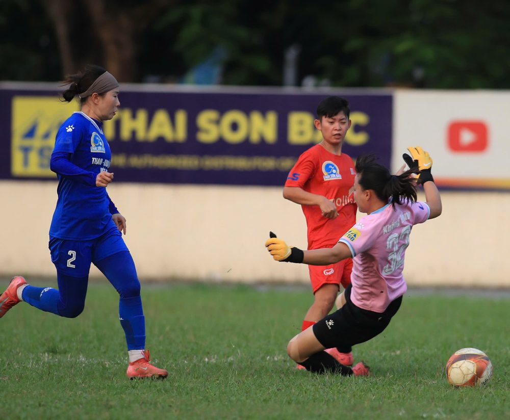 Lượt 10 giải nữ VĐQG – Cúp Thái Sơn Bắc 2025: Than KSVN vào top 3 - Ảnh 1.
