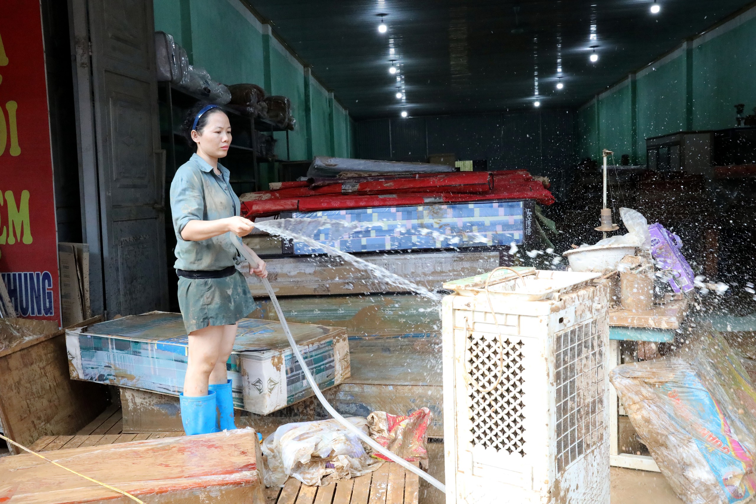 Lạng Sơn: Dồn lực khắc phục hậu quả sau mưa lũ lịch sử - Ảnh 16.