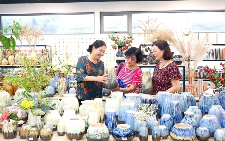 Doanh nhân Việt Nam đóng góp to lớn vào sự nghiệp đổi mới, phát triển đất nước - Ảnh 10.