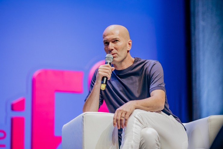 Zinedine Zidane tiết lộ mong muốn dẫn dắt tuyển Pháp, xác định luôn thời điểm - Ảnh 1.
