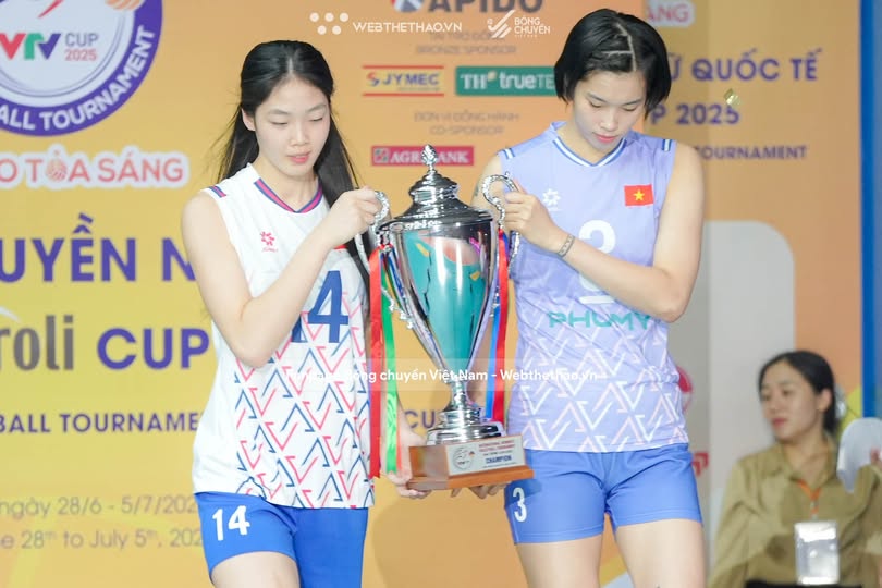Quỳnh Hương