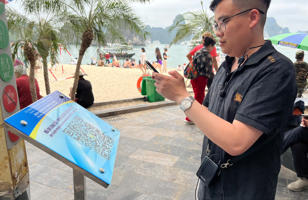 Quảng Ninh tiên phong xây dựng du lịch thông minh - Ảnh 5. Quảng Ninh tiên phong xây dựng du lịch thông minh - Ảnh 5.
