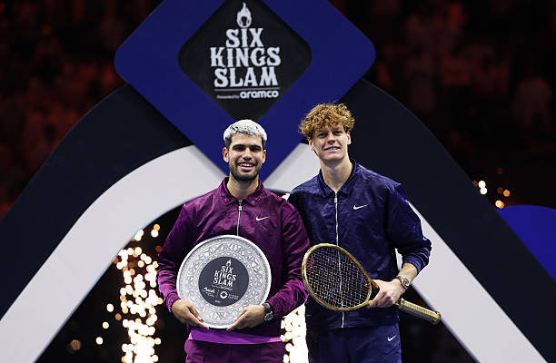 Sinner đánh bại Alcaraz, vô địch Six Kings Slam