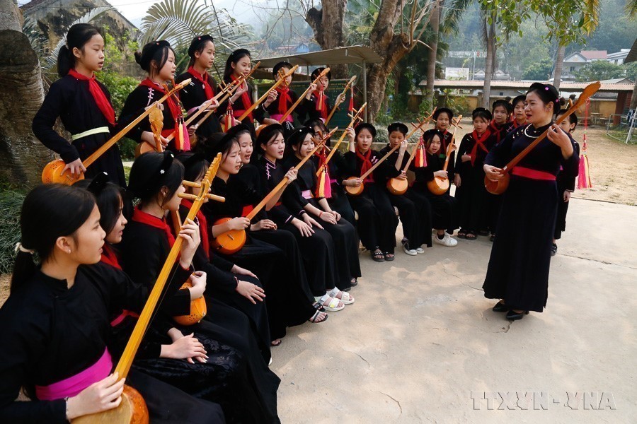 Phụ nữ Việt Nam phát huy truyền thống vẻ vang trong kỷ nguyên mới - Ảnh 13.