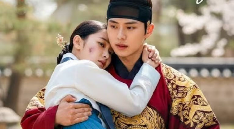 Lee Chae Min: Từ &quot;bệ hạ bạo chúa&quot; đến ngôi sao sáng giá nhất màn ảnh Hàn - Ảnh 5.