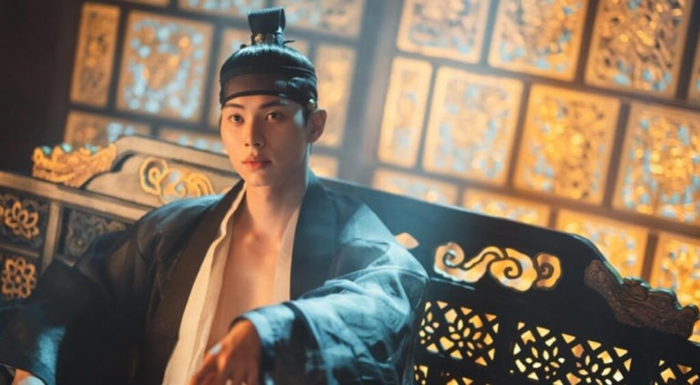 Lee Chae Min: Từ &quot;bệ hạ bạo chúa&quot; đến ngôi sao sáng giá nhất màn ảnh Hàn - Ảnh 2.
