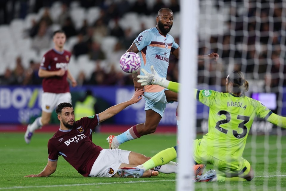 Tin nóng thể thao sáng 21/10: Lào dùng đội U22 đấu ĐT Việt Nam; Atletico khiếu nại Arsenal vì lí do hi hữu - Ảnh 4.