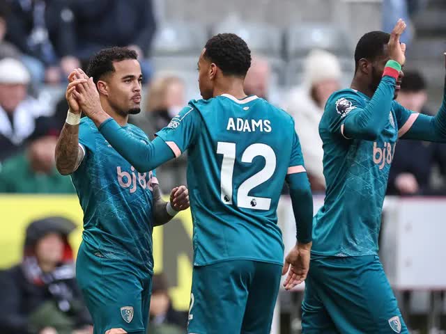 Nhận định, soi tỷ lệ Bournemouth vs Nottingham Forest 21h00 ngày 26/10, Ngoại hạng Anh - Ảnh 1. Nhận định, soi tỷ lệ Bournemouth vs Nottingham Forest 21h00 ngày 26/10, Ngoại hạng Anh - Ảnh 1.