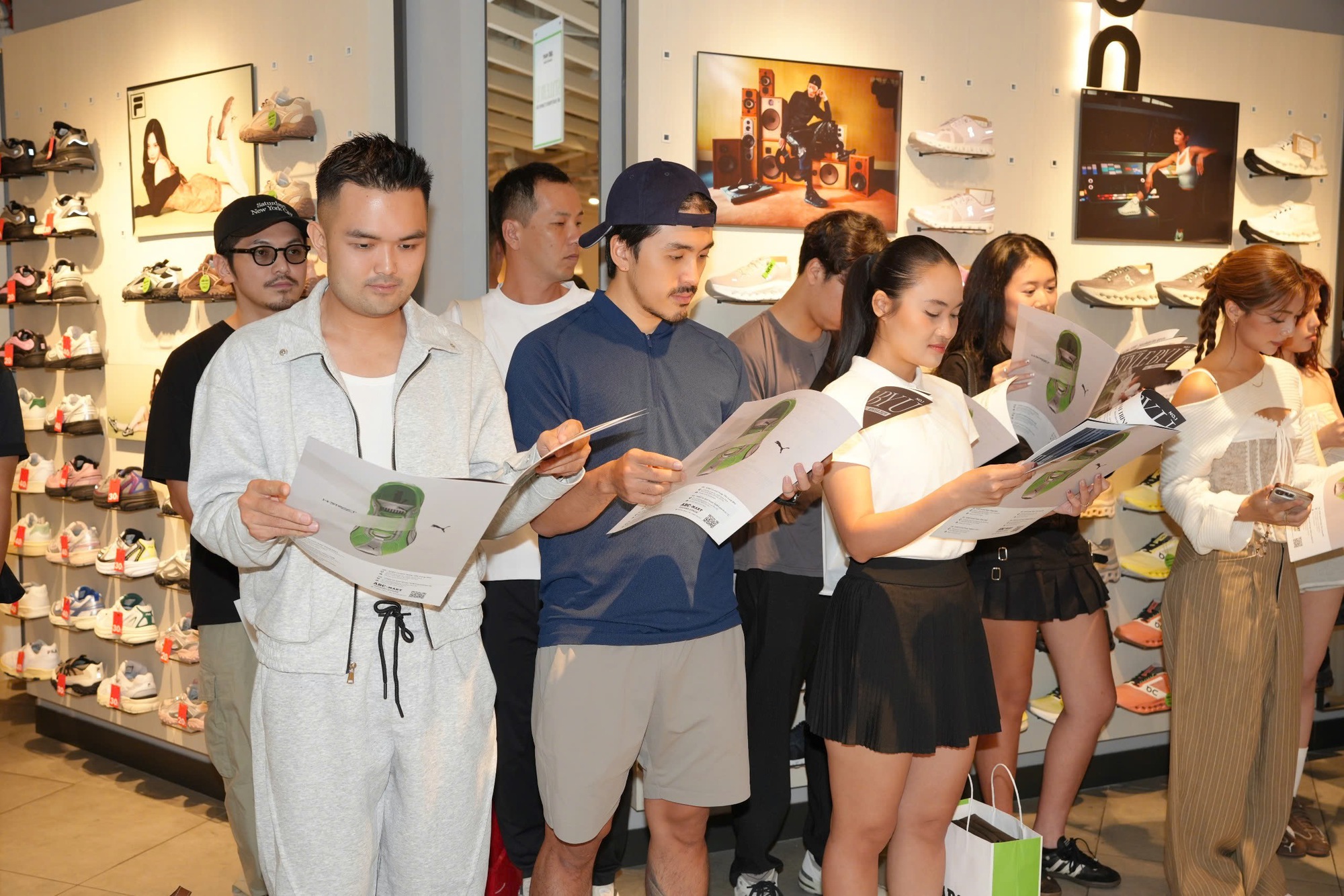 ABC-MART Showcase 2025: Nơi phong cách được định nghĩa bởi chính bạn - Ảnh 4. ABC-MART Showcase 2025: Nơi phong cách được định nghĩa bởi chính bạn - Ảnh 4.