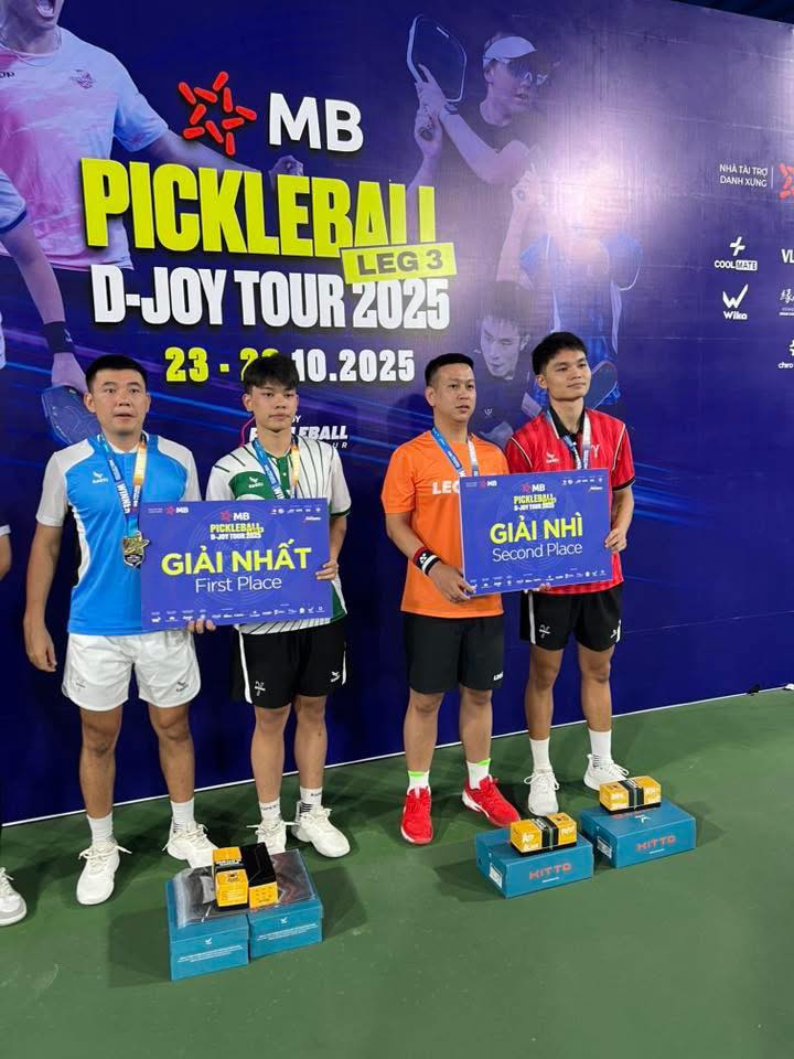 Lý Hoàng Nam viết tâm thư khi dược xử thắng chung kết pickleball, Trịnh Linh Giang lên status ẩn ý - Ảnh 1. Lý Hoàng Nam