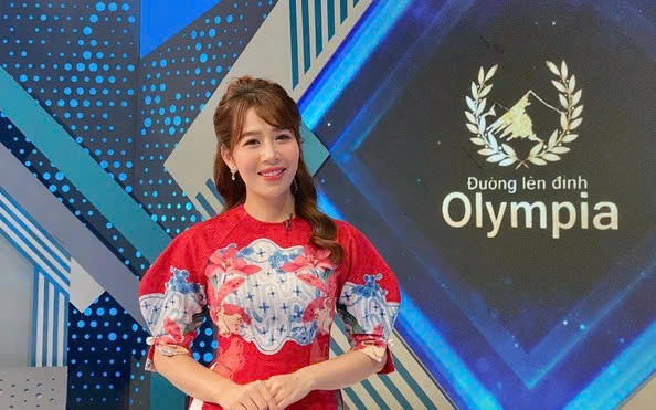 Profile đáng nể của các nữ MC 'Đường lên đỉnh Olympia' trong hành trình 25 năm - Ảnh 12. Profile đáng nể của các nữ MC 'Đường lên đỉnh Olympia' trong hành trình 25 năm - Ảnh 12.