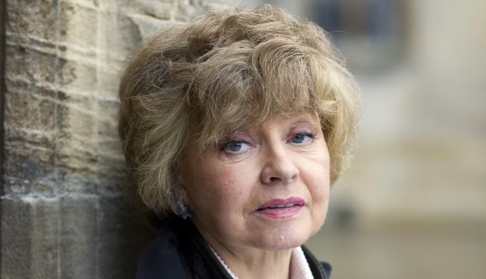 Nữ diễn viên nổi tiếng người Anh Prunella Scales qua đời - Ảnh 1. Nữ diễn viên nổi tiếng người Anh Prunella Scales qua đời - Ảnh 1.