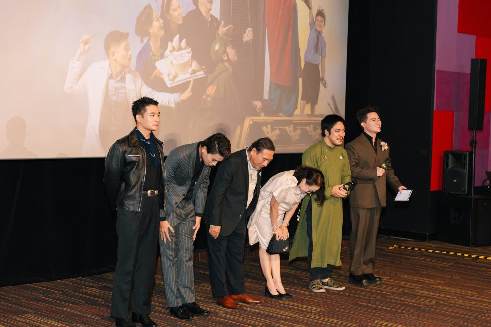 Ái Như và trải nghiệm nằm trong quan tài khi đóng "Phá đám: Sinh nhật mẹ" - Ảnh 1. Ái Như và trải nghiệm nằm trong quan tài khi đóng "Phá đám: Sinh nhật mẹ" - Ảnh 1.