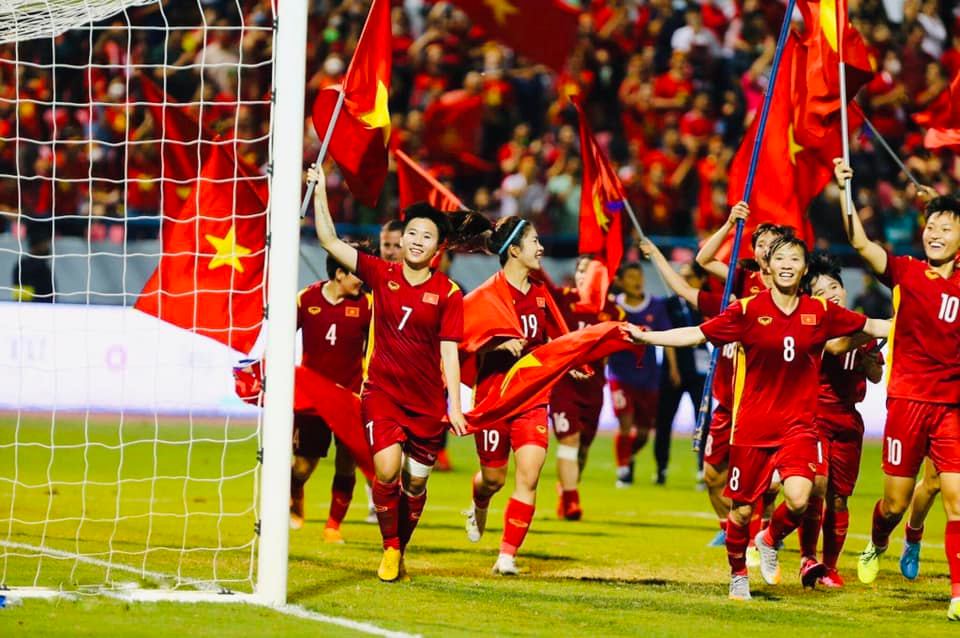 Quả bóng vàng Việt Nam chuyển sang làm trợ lý, VFF viết lời chia tay ngọt ngào - Ảnh 1. Quả bóng vàng Việt Nam chuyển sang làm trợ lý, VFF viết lời chia tay ngọt ngào - Ảnh 1.