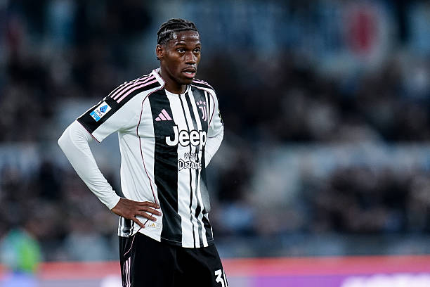 Tottenham và Bayern cùng theo đuổi Jonathan David Tottenham và Bayern cùng theo đuổi Jonathan David