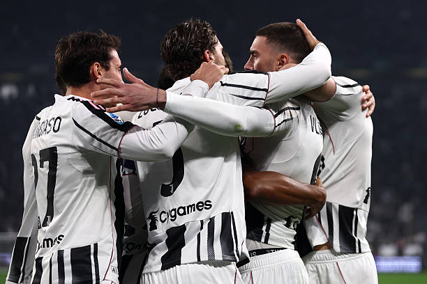 Juventus đánh bại Udinese 3-1 ở vòng 9 Serie A Juventus đánh bại Udinese 3-1 ở vòng 9 Serie A