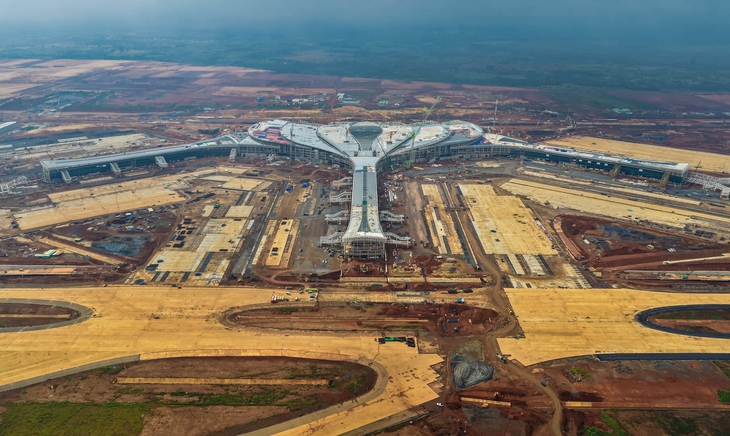 Phương án phân chia khai thác giữa sân bay Long Thành và Tân Sơn Nhất - Ảnh 1.