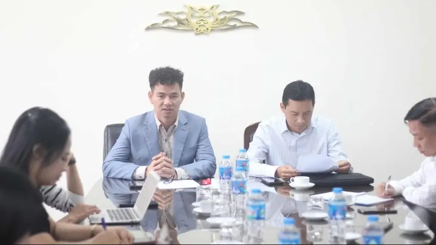 Sở VH&TT TP.HCM: Kiên quyết xử lý ca khúc phản cảm, nghệ sĩ "lệch chuẩn" - Ảnh 4. Sở VH&TT TP.HCM: Kiên quyết xử lý ca khúc phản cảm, nghệ sĩ "lệch chuẩn" - Ảnh 4.