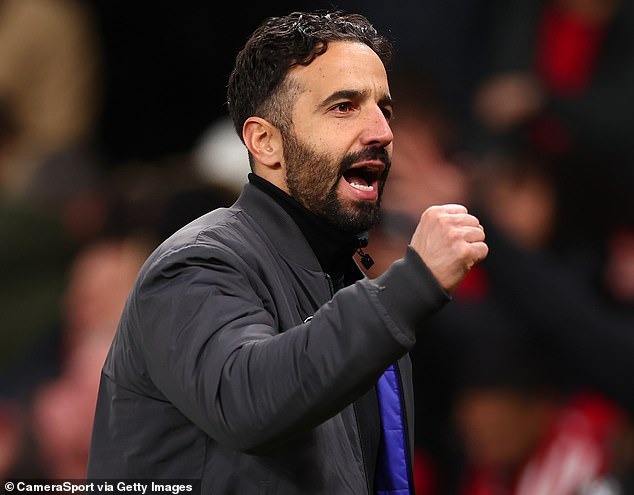 Từng muốn bỏ cuộc, giờ Ruben Amorim khẳng định: 'Đến MU là quyết định đúng đắn nhất đời tôi' - Ảnh 1.