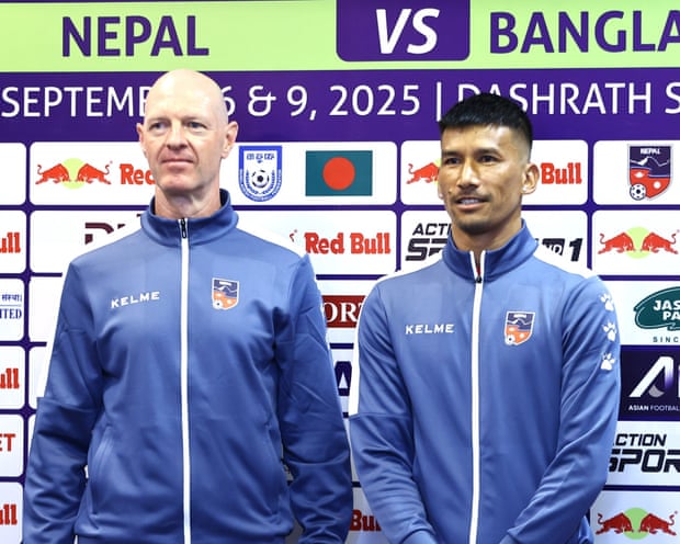 HLV của tuyển Nepal trả lời phỏng vấn báo Anh trước trận gặp Việt Nam: 'Chỉ cần 1 điểm cũng tốt' - Ảnh 2.