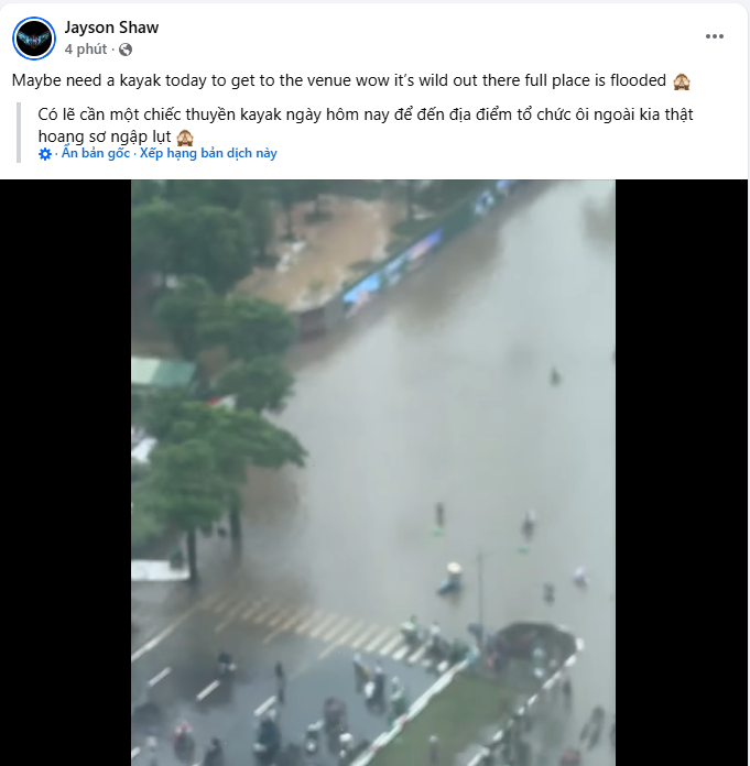 'Vua bi-a' Fedor Gorst hài hước hỏi mua thuyền giữa phố Hà Nội ngập nước  - Ảnh 2.