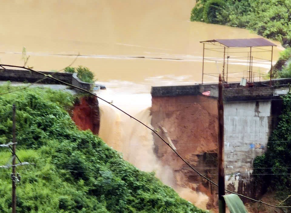 Vỡ đập thủy điện Bắc Khê, Lạng Sơn: Đã di dời dân ở vùng hạ du đến nơi an toàn - Ảnh 1.