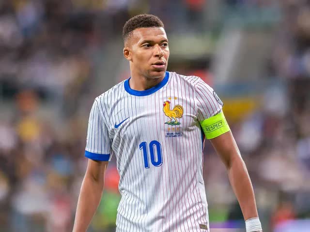 Nhận định, soi tỷ lệ Pháp vs Azerbaijan 01h45 ngày 11/10, vòng loại World Cup 2026 - Ảnh 1.