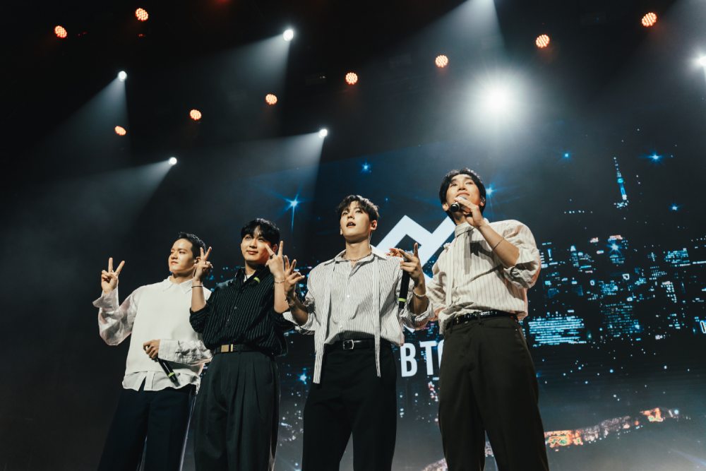 BTOB, DPR CREAM & DPR ARTIC, Dragon Pony cuồng nhiệt trước 1.500 khán giả TP.HCM - Ảnh 6. BTOB, DPR CREAM & DPR ARTIC, Dragon Pony cuồng nhiệt trước 1.500 khán giả TP.HCM - Ảnh 6.