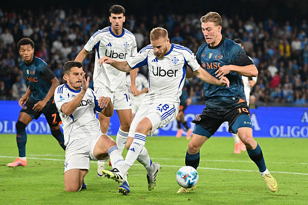 Napoli bị &quot;hiện tượng&quot; Como cầm hòa 0-0 ở vòng 10 Serie A