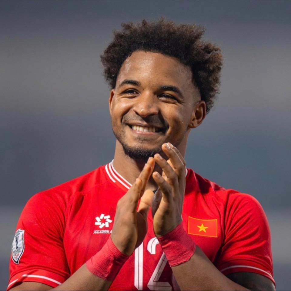 HLV Kim Sang Sik gọi Xuân Son lên đội tuyển Việt Nam - Ảnh 1. HLV Kim Sang Sik gọi Xuân Son lên đội tuyển Việt Nam - Ảnh 1.