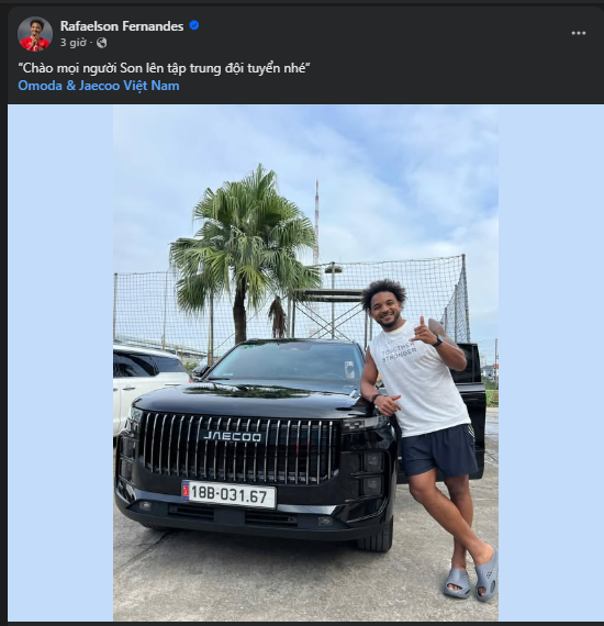 Xuân Son được vợ đưa lên hội quân với tuyển Việt Nam - Ảnh 1.