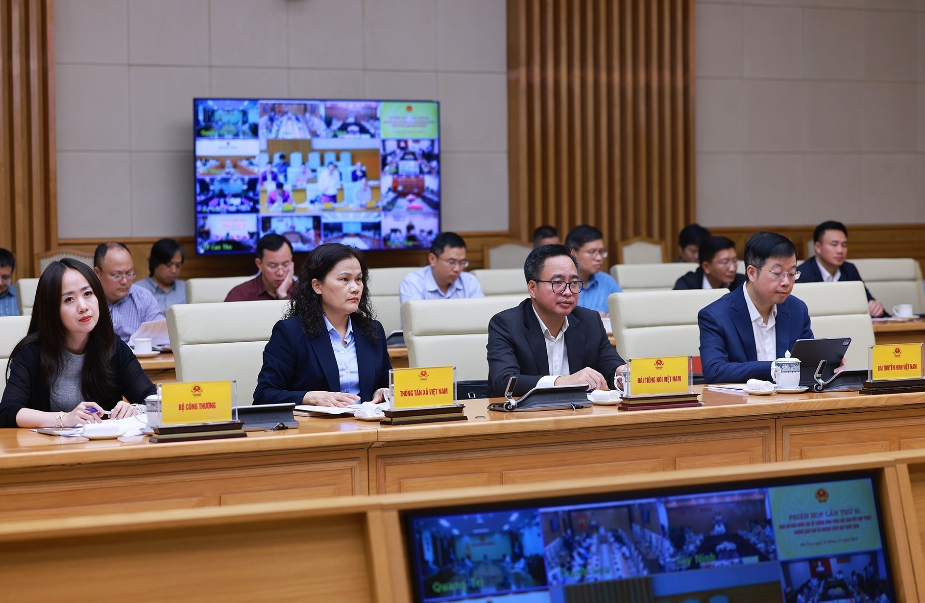 Thủ tướng chủ trì Phiên họp thứ 21 về phòng chống khai thác hải sản bất hợp pháp - Ảnh 6.