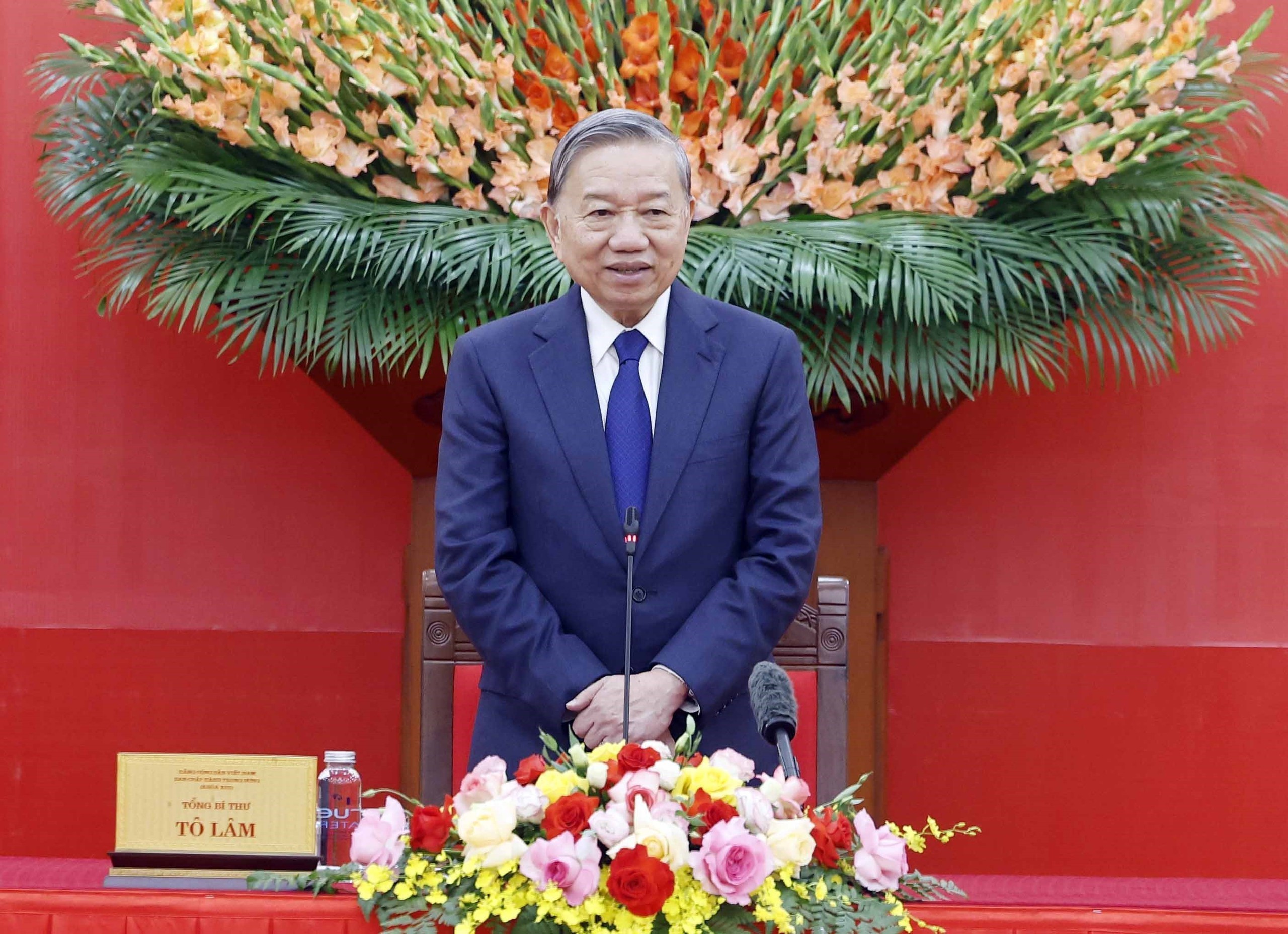 Tổng Bí Thư gặp mặt đại biểu tiêu biểu toàn quốc tham gia bảo vệ an ninh, trật tự ở cơ sở - Ảnh 6.