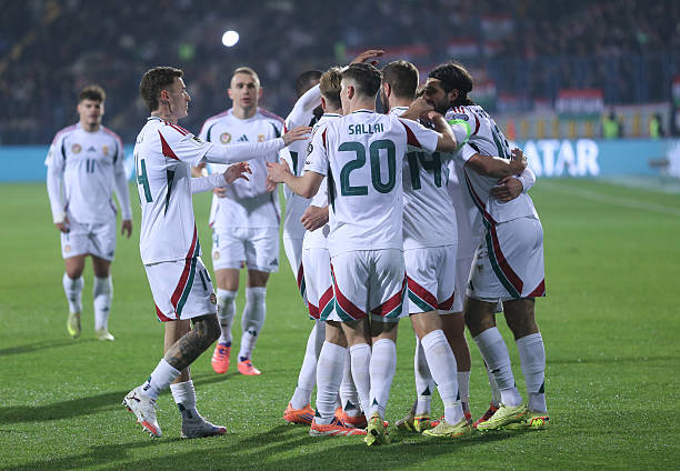 Hungary sẽ đánh bại Ireland trên sân nhà? Hungary sẽ đánh bại Ireland trên sân nhà?