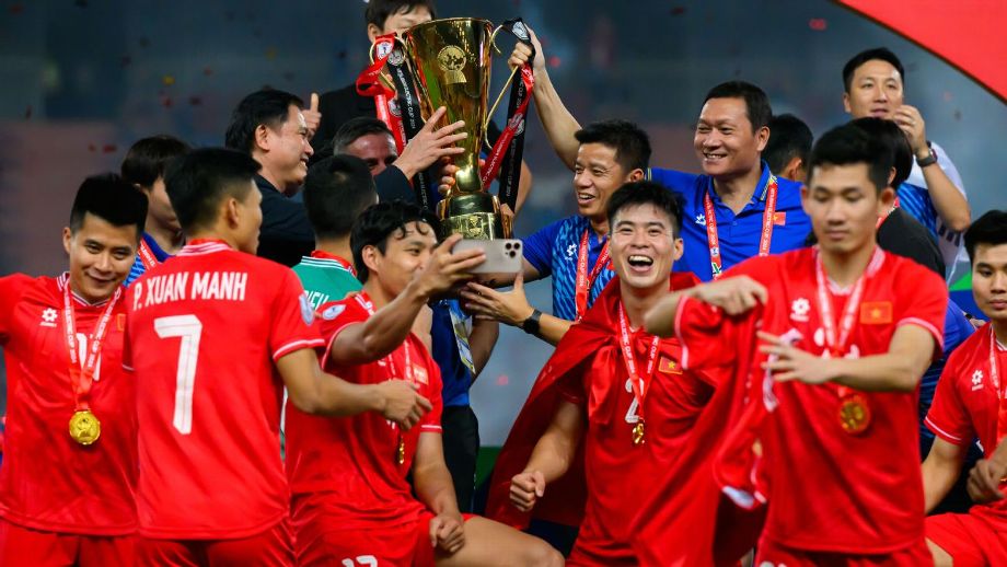 AFF Cup 2026 chính thức tổ chức vào mùa Hè, ĐT Việt Nam gặp thách thức - Ảnh 2. AFF Cup 2026 chính thức tổ chức vào mùa Hè, ĐT Việt Nam gặp thách thức - Ảnh 2.