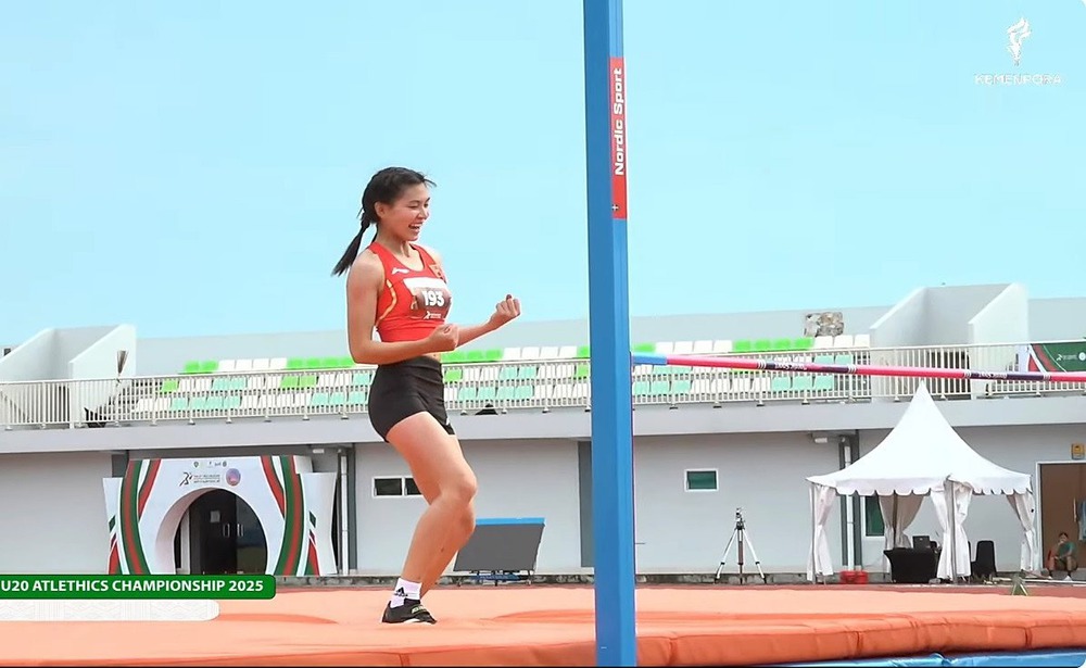 Niềm hy vọng 17 tuổi của nhảy cao Việt Nam Mai Ngọc Anh lập kỷ lục mới tại giải điền kinh trẻ Đông Nam Á Niềm hy vọng 17 tuổi của nhảy cao Việt Nam Mai Ngọc Anh lập kỷ lục mới tại giải điền kinh trẻ Đông Nam Á