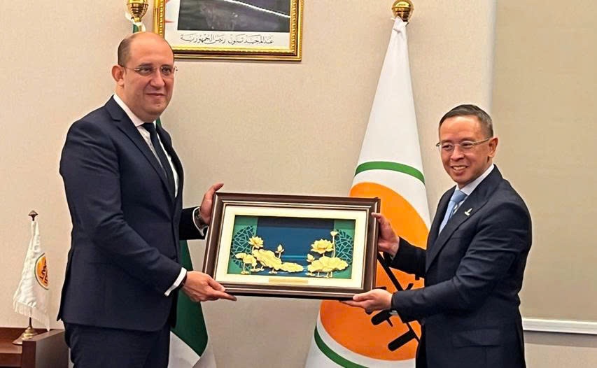 Petrovietnam làm việc với Cục Quản lý thẩm định và tối ưu tài nguyên Dầu khí Algeria - Ảnh 3.