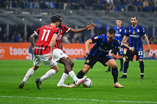 Đội nào sẽ chiến thắng ở derby thành Milan?