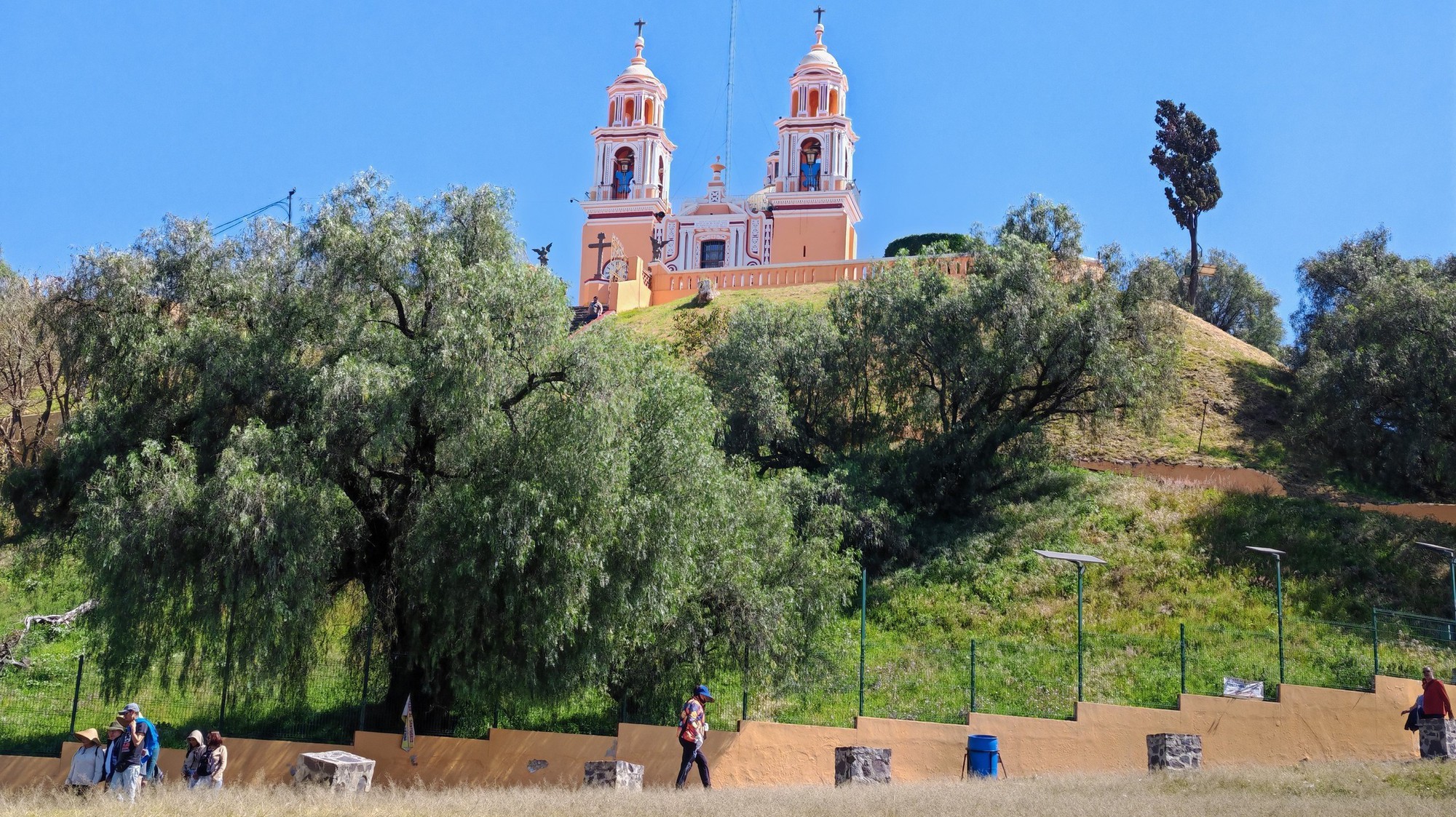 Khám phá thành phố di sản Puebla dưới chân núi lửa Mexico