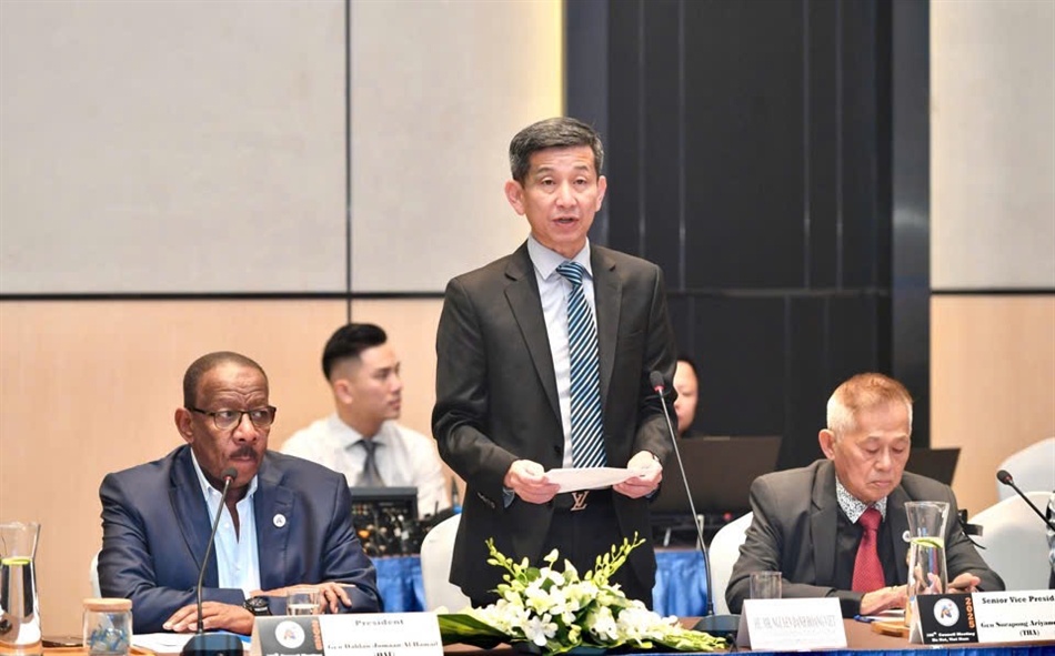 Cục trưởng Cục TDTT Việt Nam Nguyễn Danh Hoàng Việt phát biểu tại buổi lễ Cục trưởng Cục TDTT Việt Nam Nguyễn Danh Hoàng Việt phát biểu tại buổi lễ