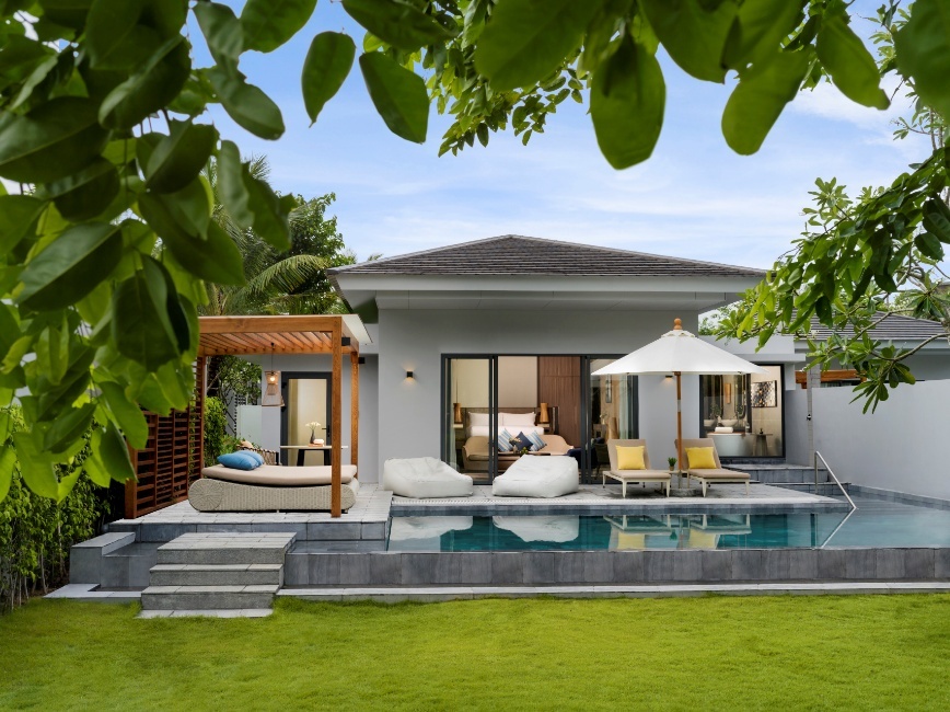 Crowne Plaza Phu Quoc Starbay: Điểm đến tổ chức tiệc cưới biển nổi bật tại Phú Quốc - Ảnh 4.