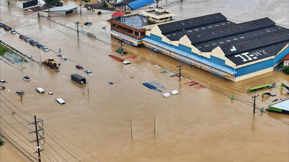 U22 Việt Nam có thể phải đổi địa điểm thi đấu bóng đá SEA Games 2025 do Thái Lan ngập lụt kéo dài - Ảnh 3. U22 Việt Nam có thể phải đổi địa điểm thi đấu bóng đá SEA Games 2025 do Thái Lan ngập lụt kéo dài - Ảnh 3.